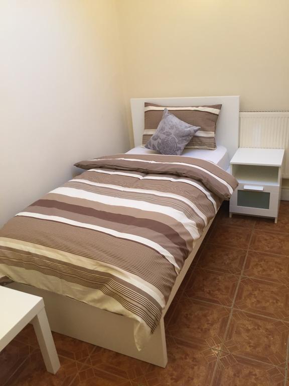 Avenue Inn Ίλφορντ Εξωτερικό φωτογραφία