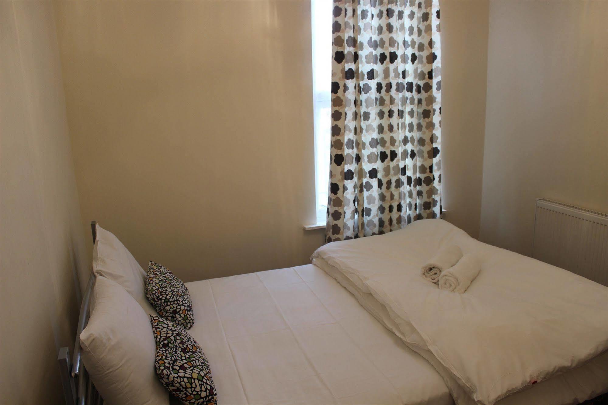 Avenue Inn Ίλφορντ Εξωτερικό φωτογραφία